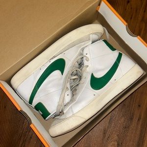 Men’s Blazer Mid 77